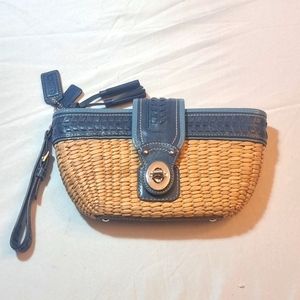 Coach wristlet summer wallet starw and navy